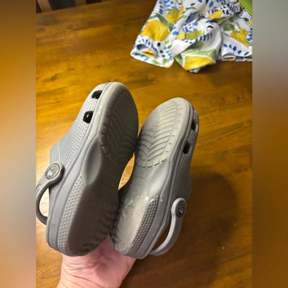 Crocs Classic Clogs C11 - Picture 7 of 7